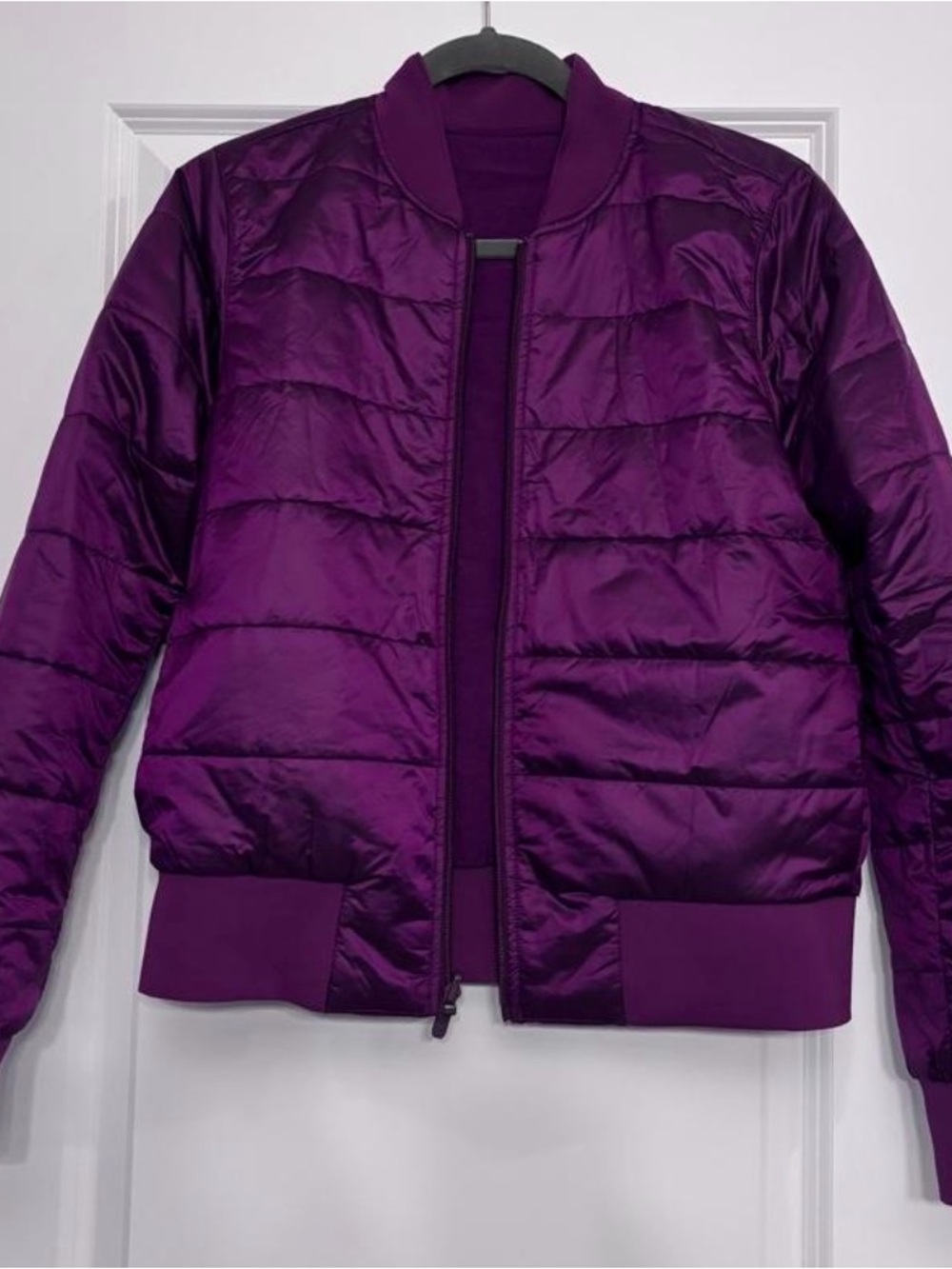 Lululemon Reversible Bomber Coat/Jacket/Purple/ medium size EUC